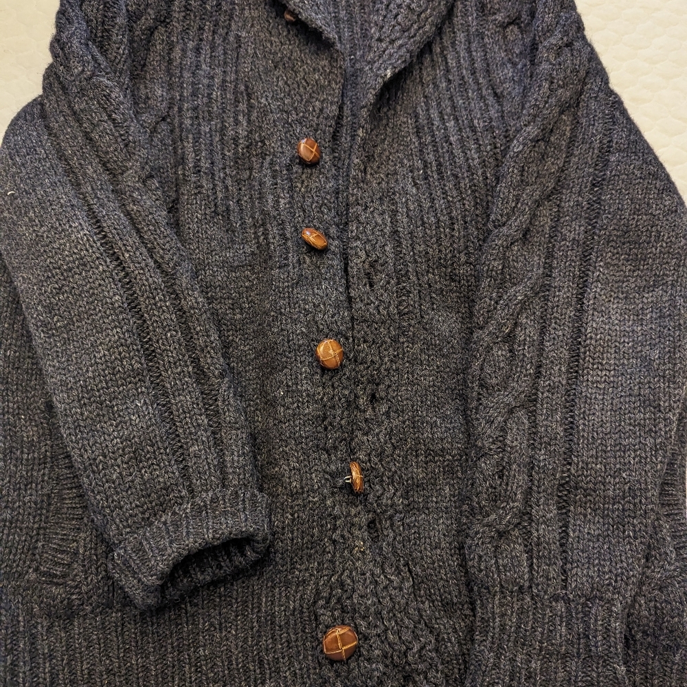 Burberrys wool shawl cardigan